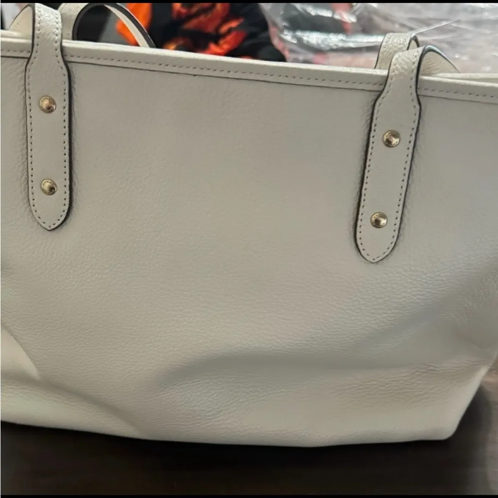 Coach Vandal Gummy Bear Zip Top Tote - Image 4