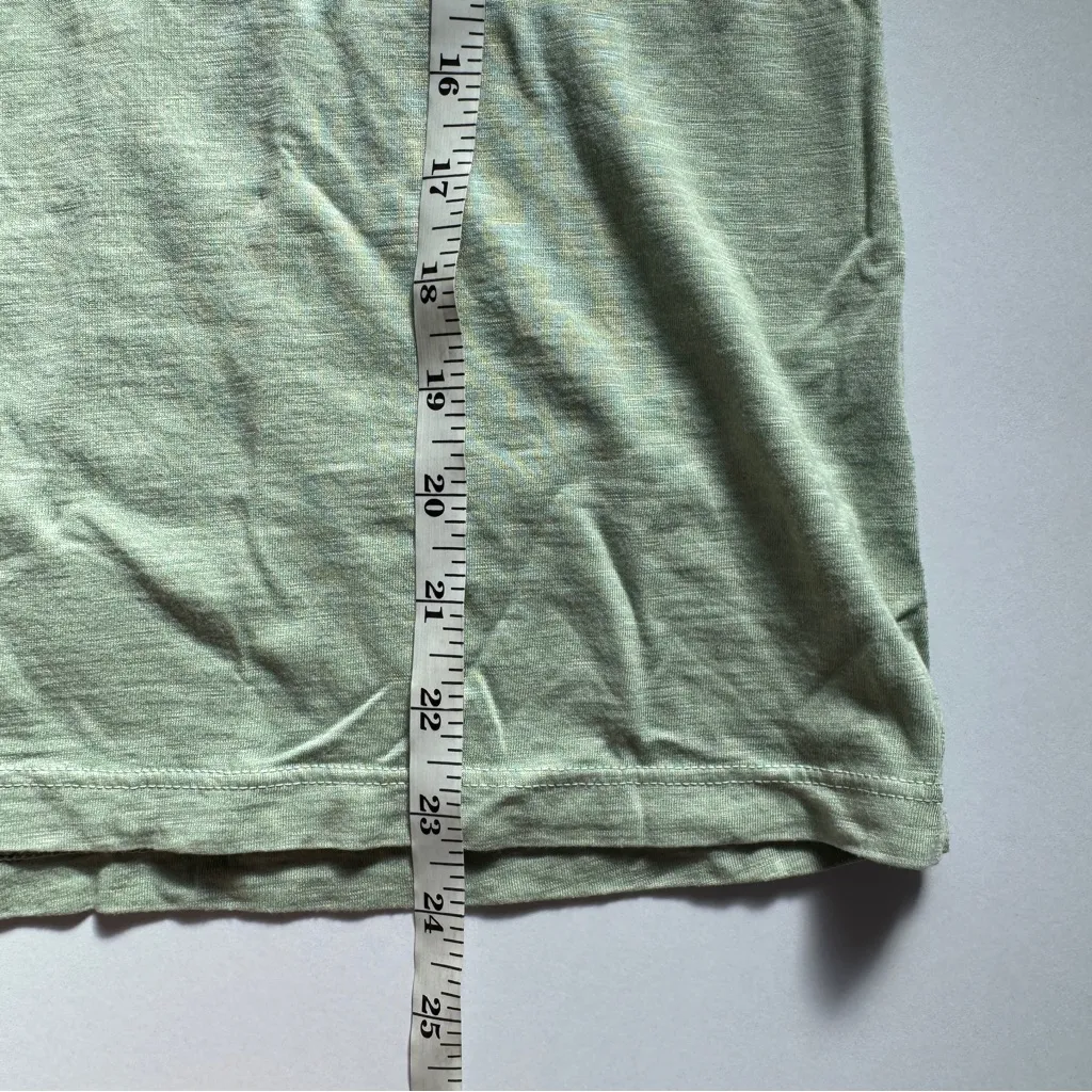 Marine Layer Boyfriend V-Neck Green Top Size X-Small NWOT - Image 6
