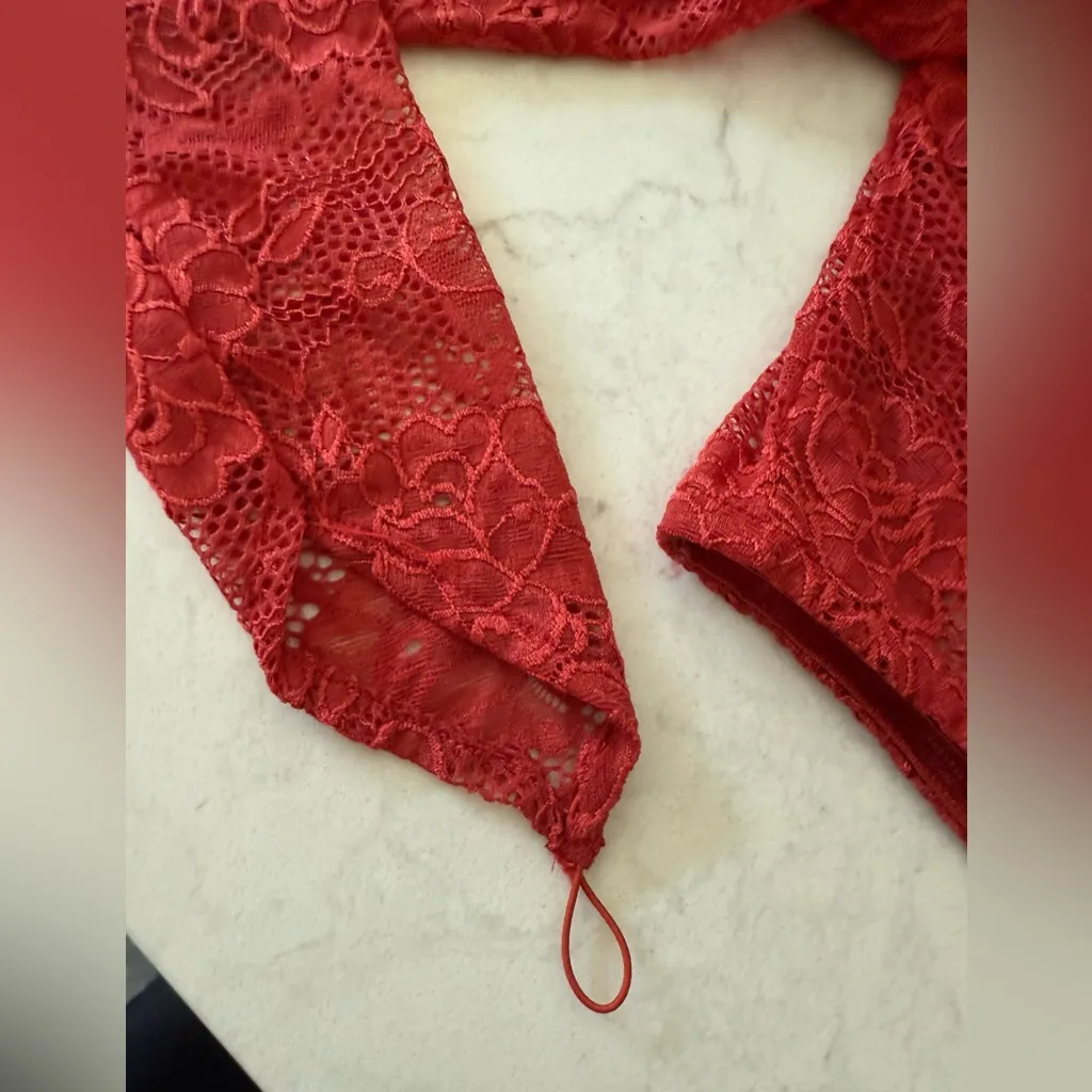 NWT Nookie Heaven Lace Set Crop Top and Pants in Red Sz‎ Small $409 - Image 5