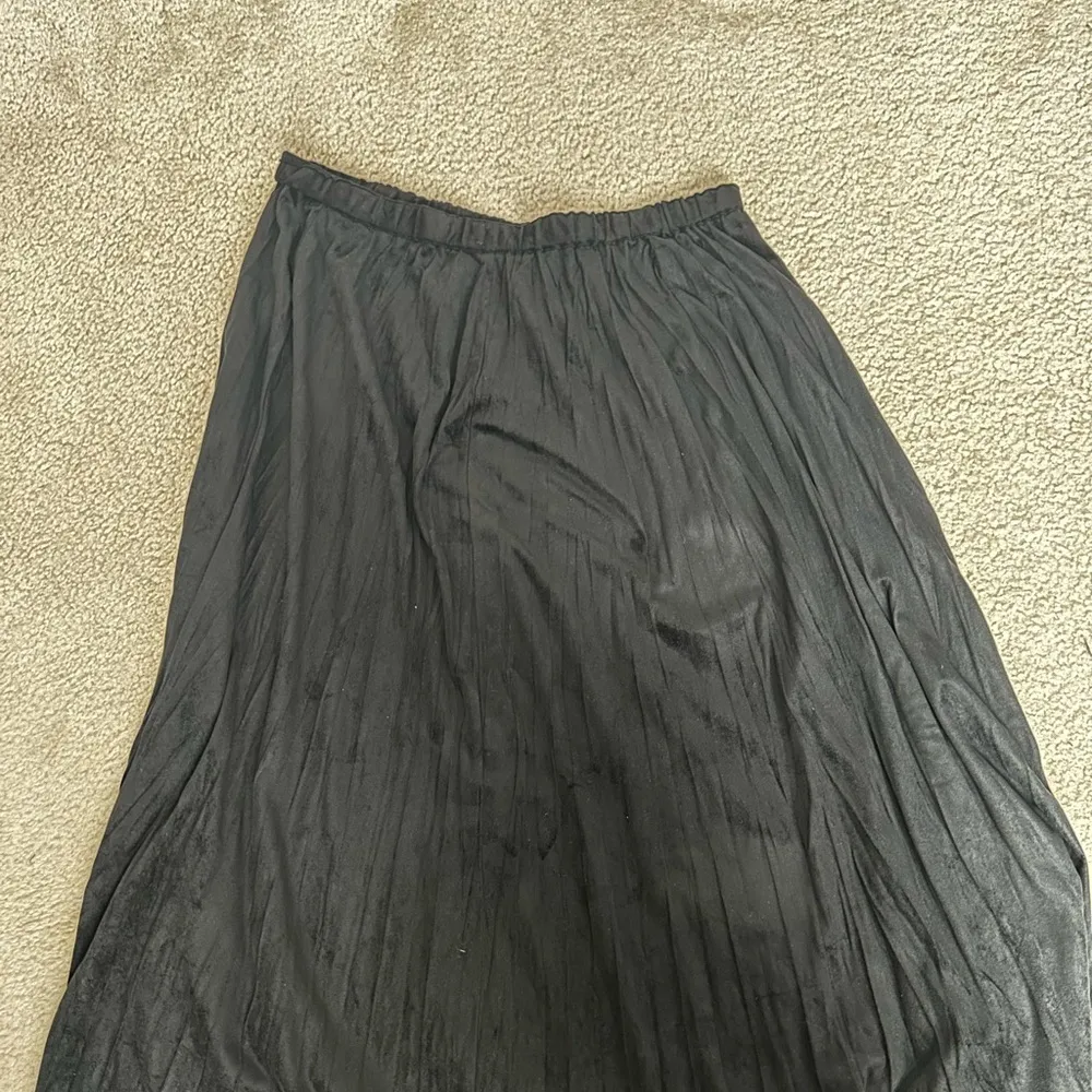 black faux suede skirt - Image 2