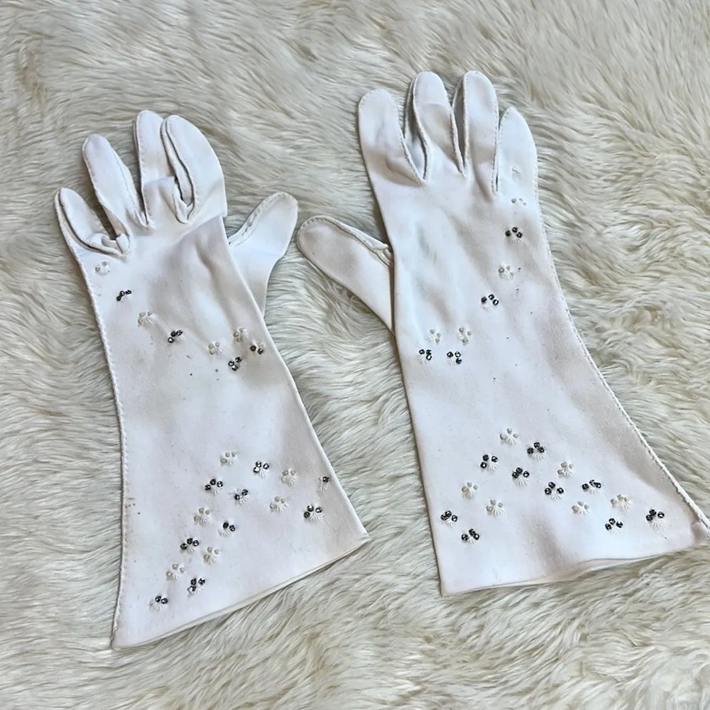 Vintage 60s Gloves - Image 2