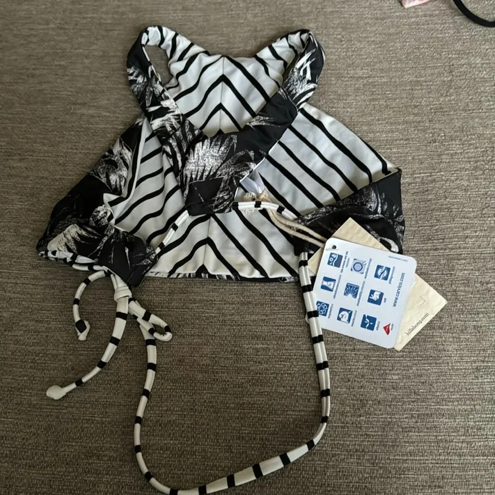 Billabong island time reversible bikini top size M ✨ NWT - Image 5