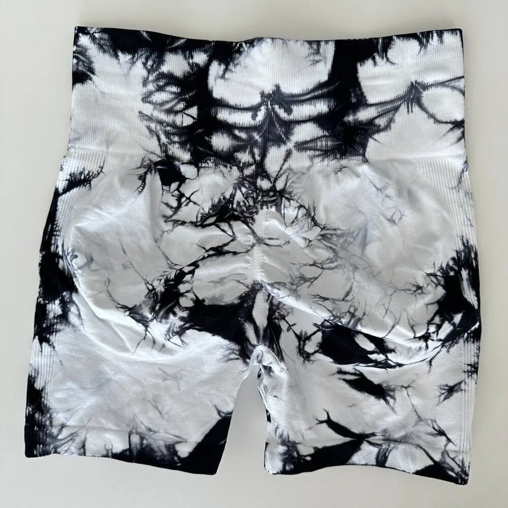 Black & White tie dye marble seamless high waist workout shorts scrunchy butt - Image 6