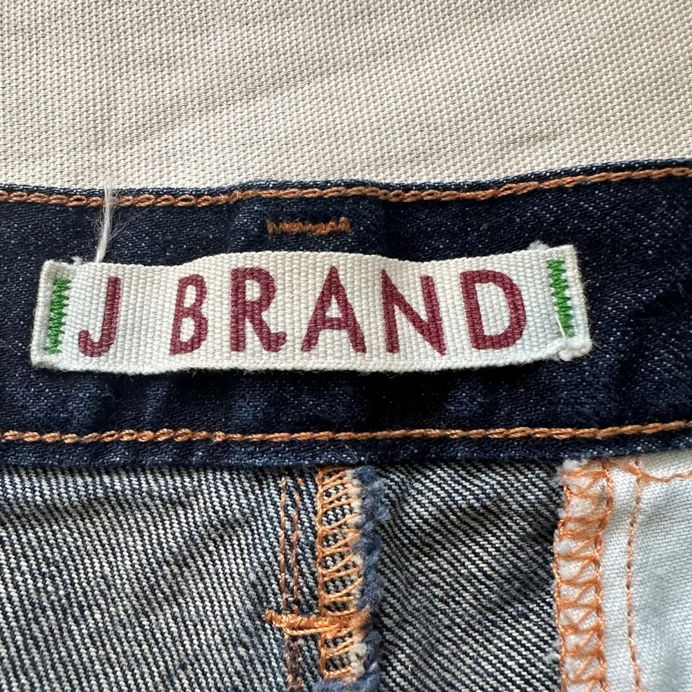 Dark Wash Indigo Cuffed Cotton Jean Shorts Size 29 - Image 4