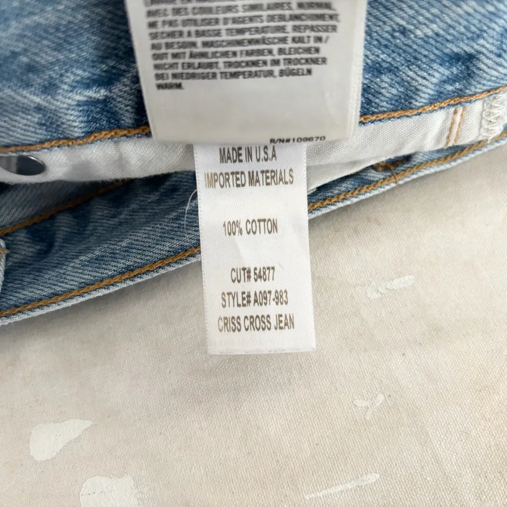 AGOLDE Criss Cross Jeans in Light Blue Wash - Image 6