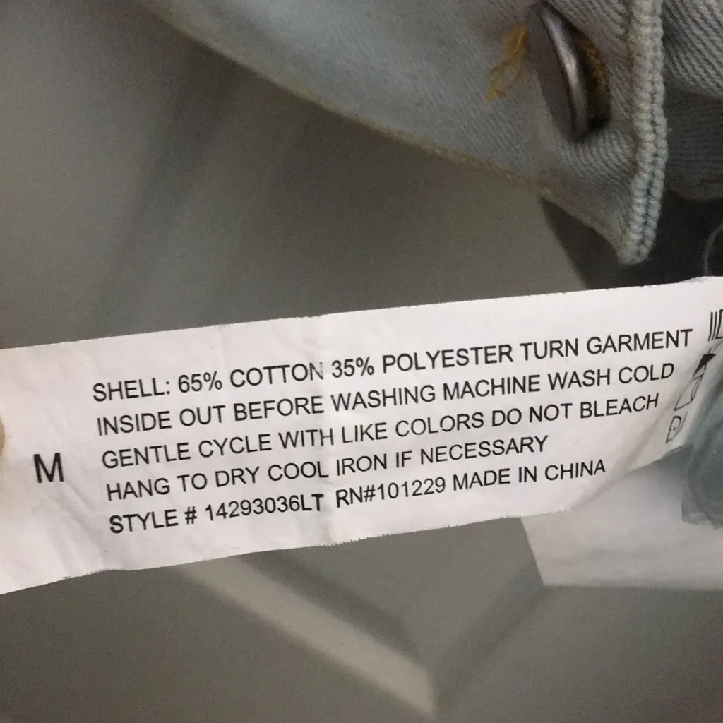 FINAL MARKDOWN Ashley vintage charm denim trucker jacket medium - Image 8