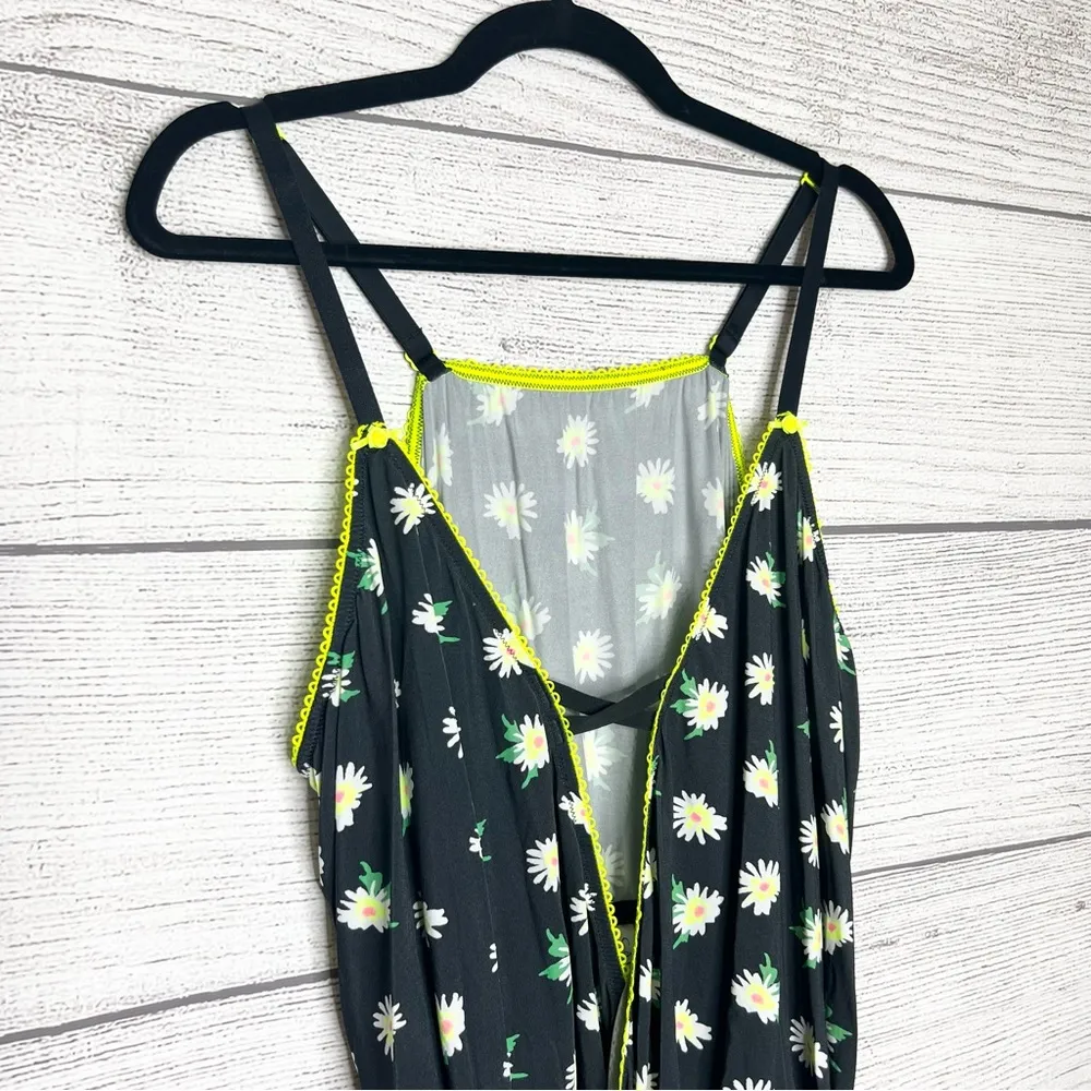 Cacique Daisy Floral Micro Romper With Picot Trim Size 18/20 Black Yellow - Image 5