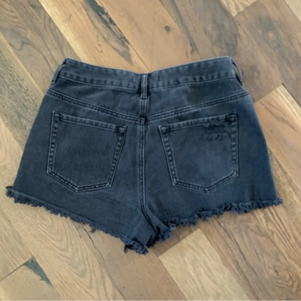 PacSun Distressed Black Raw Hem Shorts Size 28 - Image 5