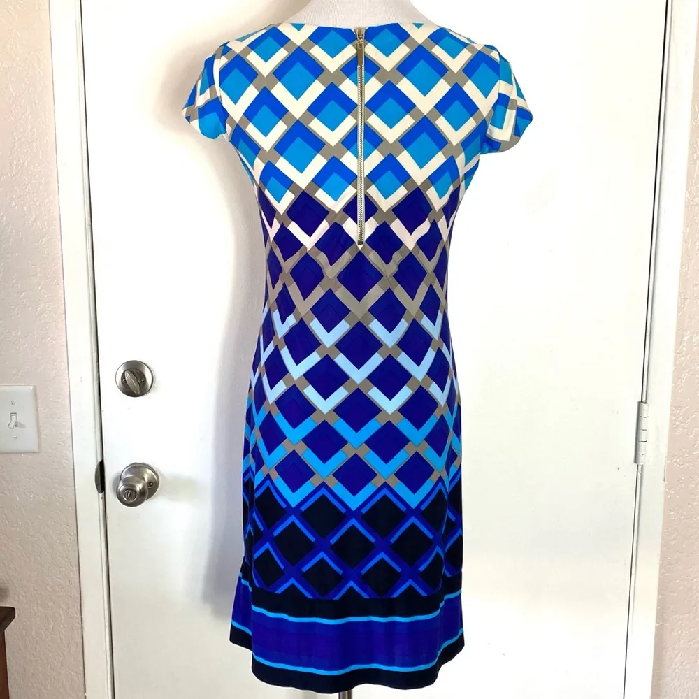 Roz & Ali Abstract Dress - Image 2