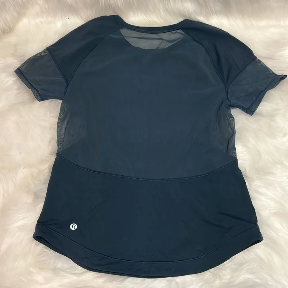 Lululemon Blueish Green Sheer top size 4 C34 - Image 5
