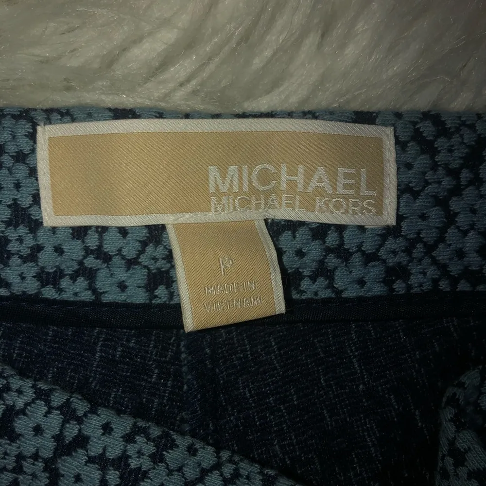 Michael Kors  floral leggings - Image 4