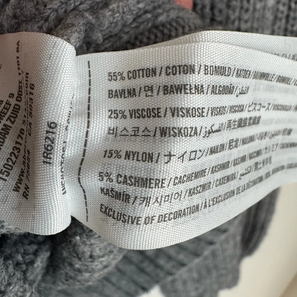 Abercrombie and Fitch Cozy Gray Turtleneck Sweater - Image 7