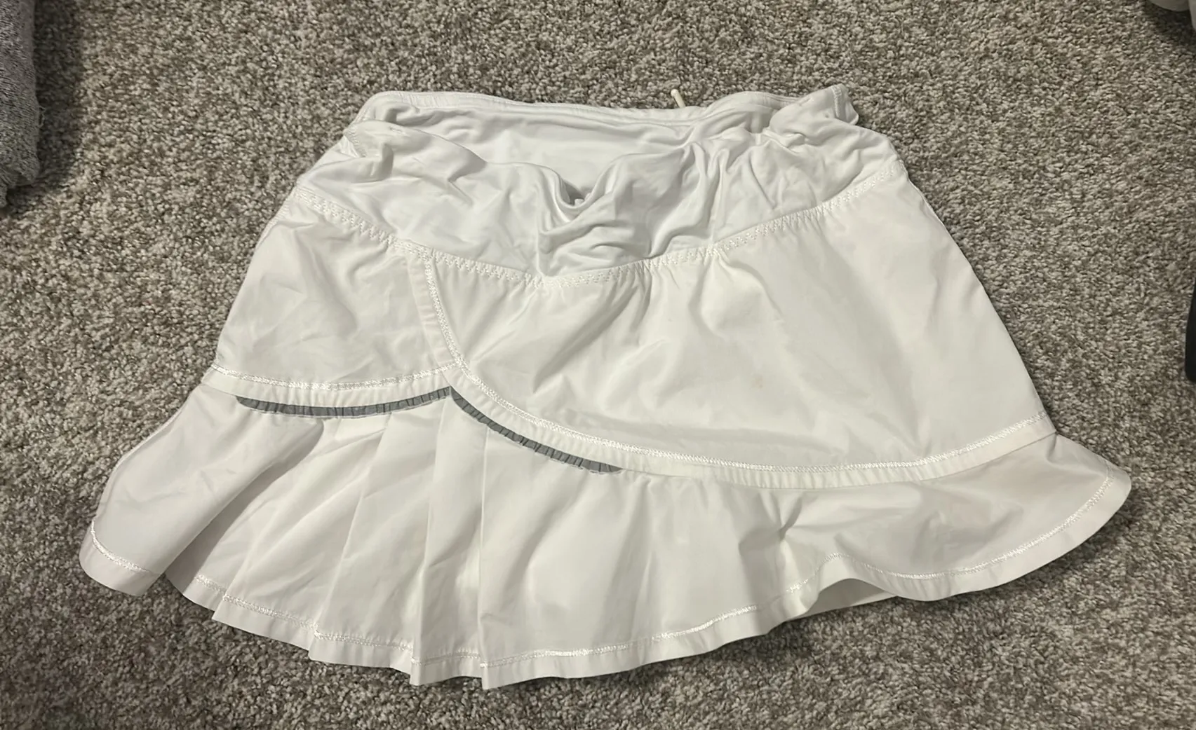 Lululemon tennis skirt  - Image 2