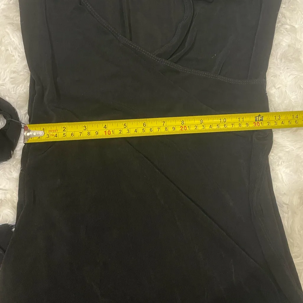 Chico’s Travelers Roland Faux Wrap Dress black Womans size medium - Image 6