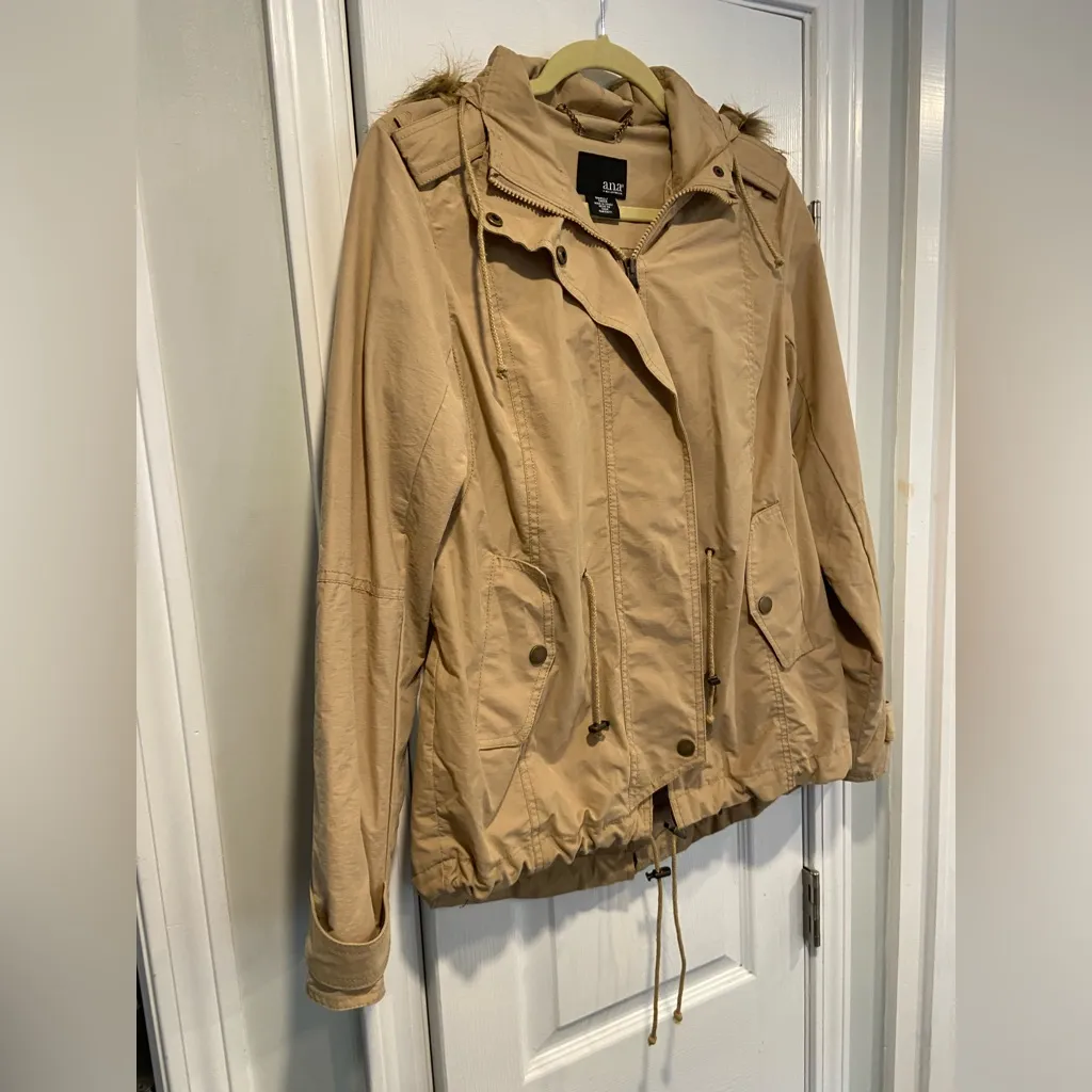 NWT ANA Size S Khaki Tan Zip Up Adjustable Utility Jacket Removable Fur Hood - Image 3