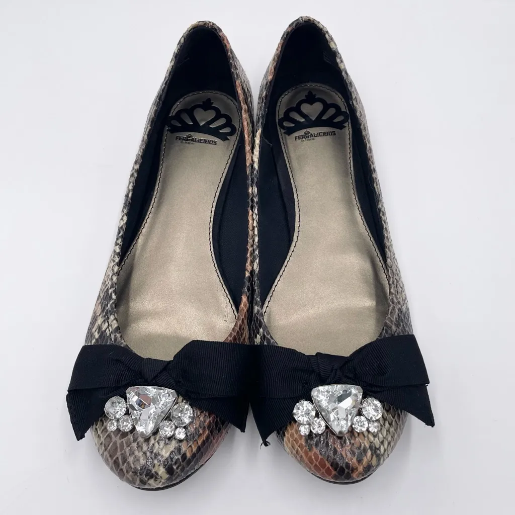 Fergalicious Twinkle Ballet Flats Size 9 Faux Snakeskin Ribbon Bow Jewel Toe Y2K - Image 3