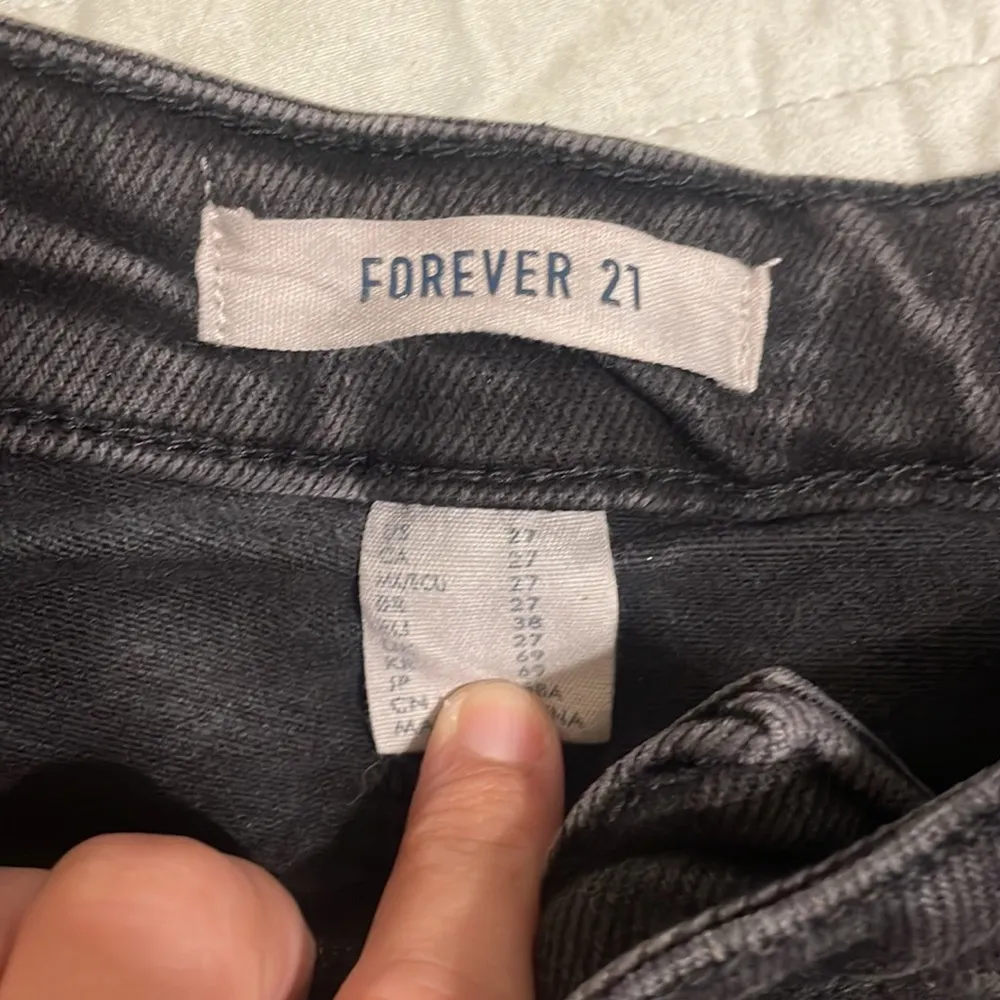 Forever 21 jeans - Image 6