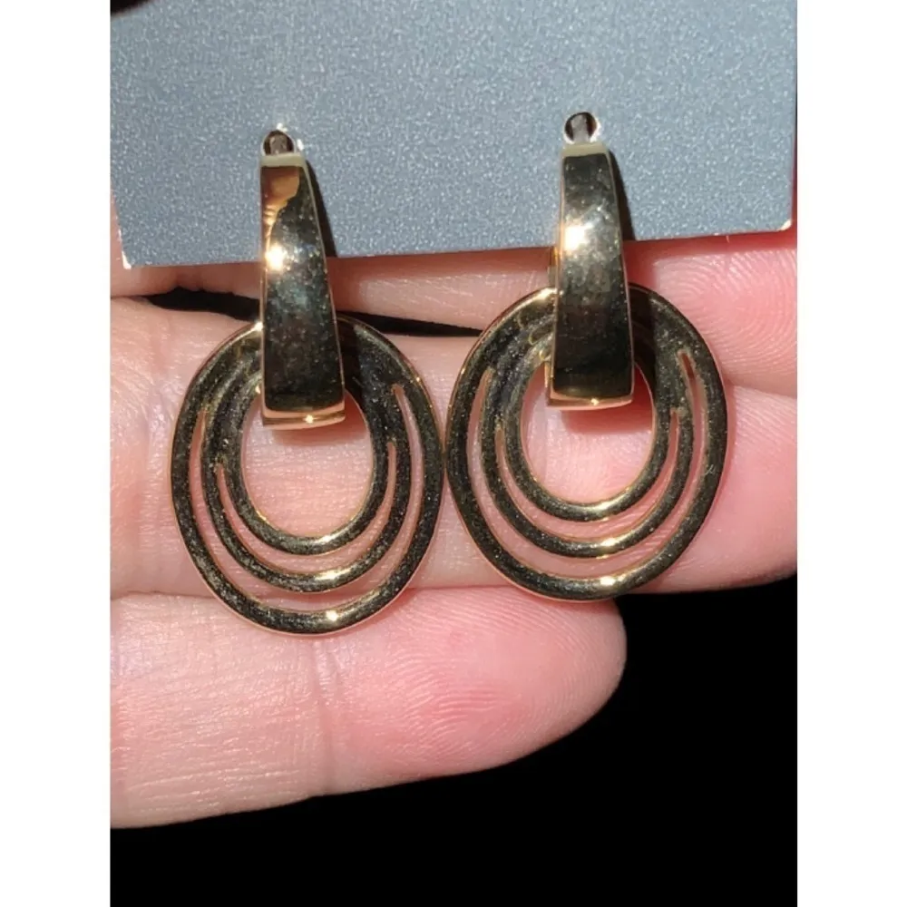 Avon Vintage Gold Dangle Earrings 1.25” In Box - Image 2