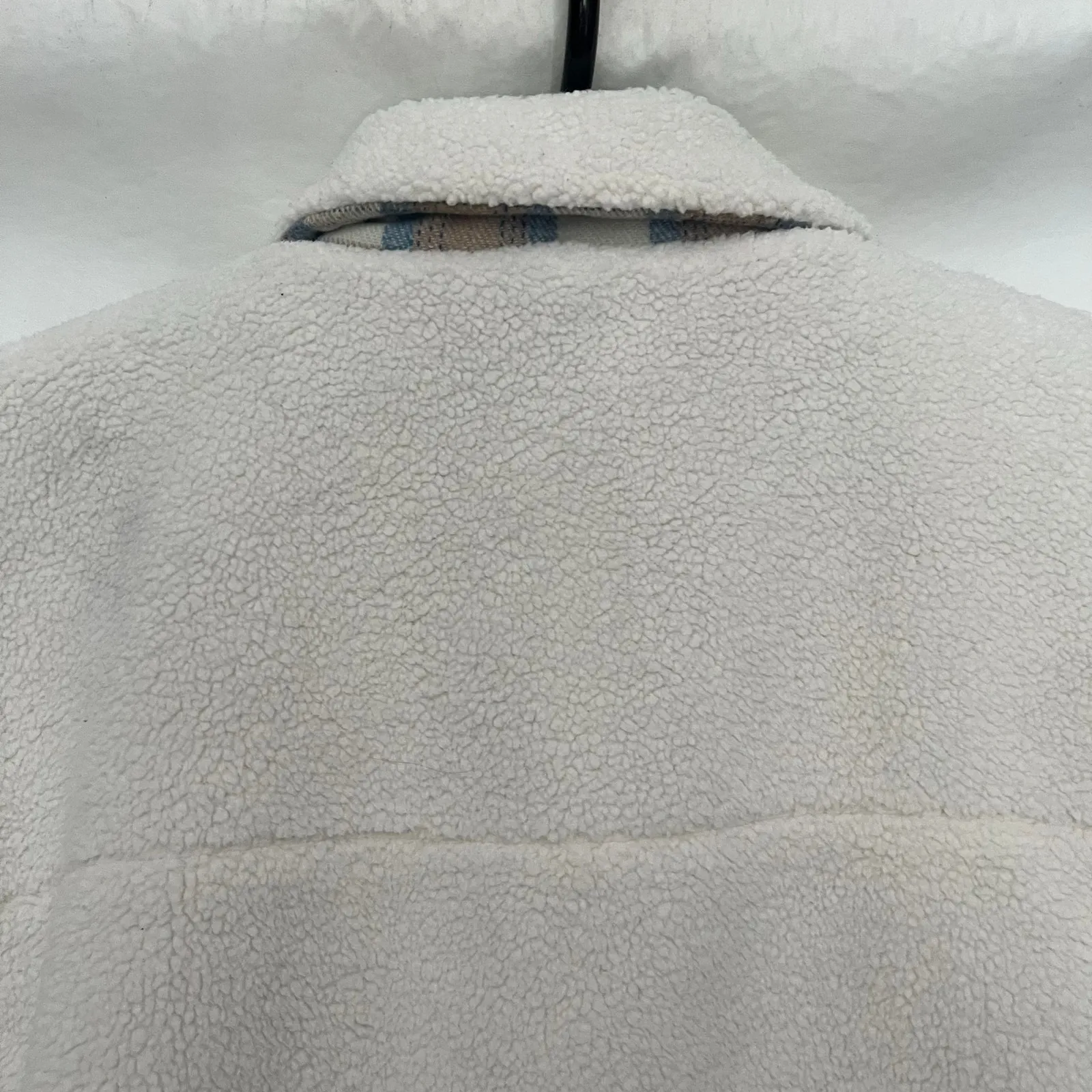 Hem Thread Sherpa Flannel Crop Womens Shacket Sz S Preppy Y2K Cottage Snap Cozy - Image 8