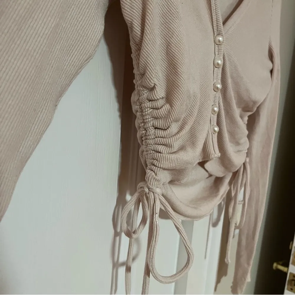 pearl button long sleeve - Image 7