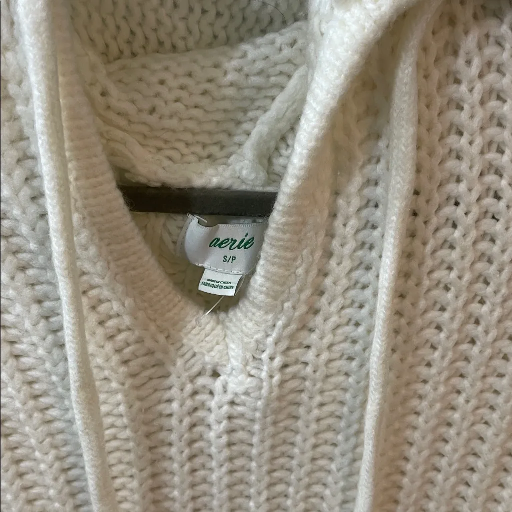 Aerie white hooded soft knit sweater small oversized - Image 2