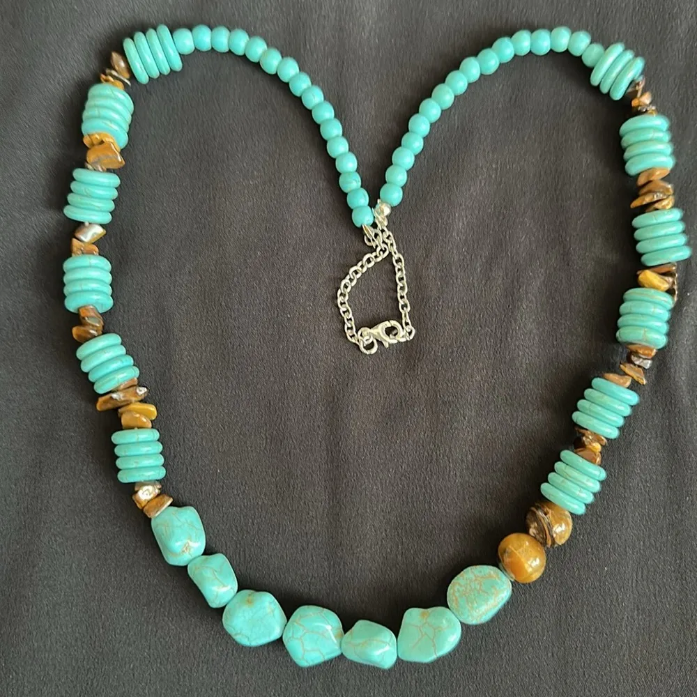 Howlite & tiger’s EUC necklace. Genuine gemstones in freeform & shaped stones Blue - Image 2