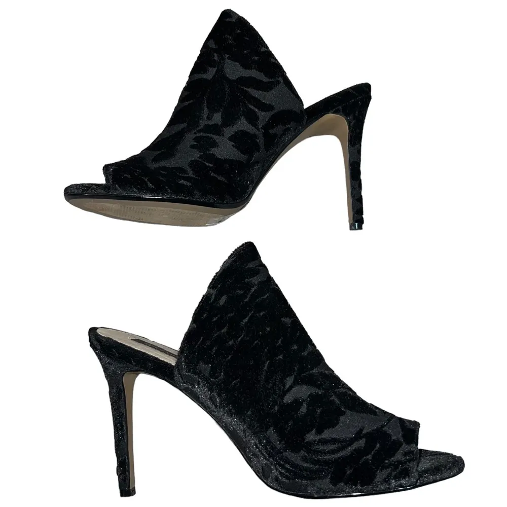 NEW NWOB  Cora Black Floral Velvet Mule Heels - Image 3