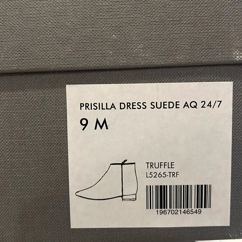 AQUATALIA Prisilla Brown Dress Suede Booties, Size 9 New in Box +DustBag - Image 9