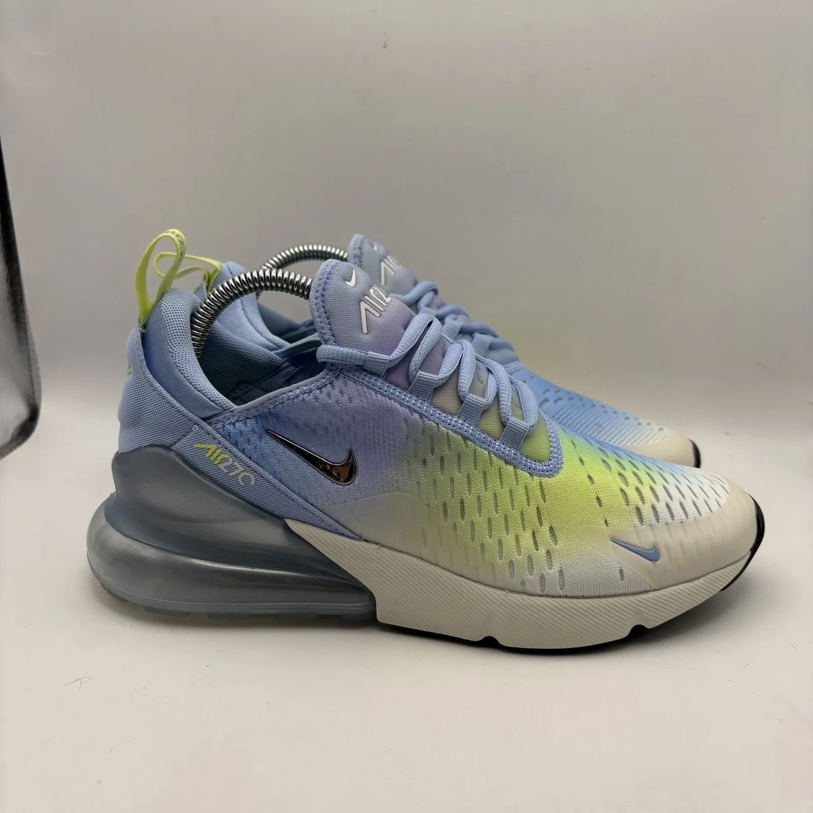 Nike Air Max 270 Womens Size 8.5 Running Shoes Blue Green White IB7937-468 - Image 3