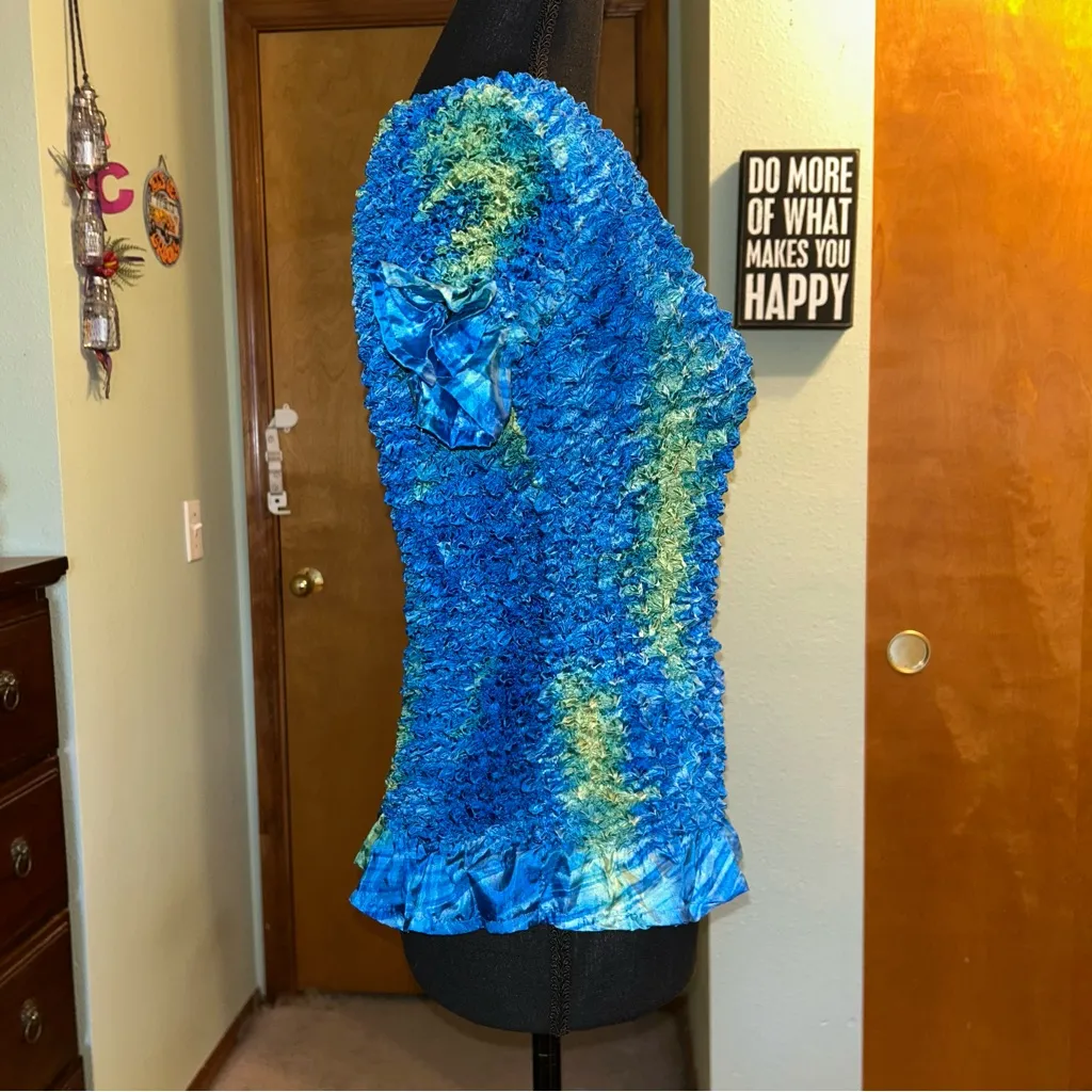 Y2K vintage blue and green popcorn bubble short sleeve shirt with ruffle hem OS Size undefined - Image 2