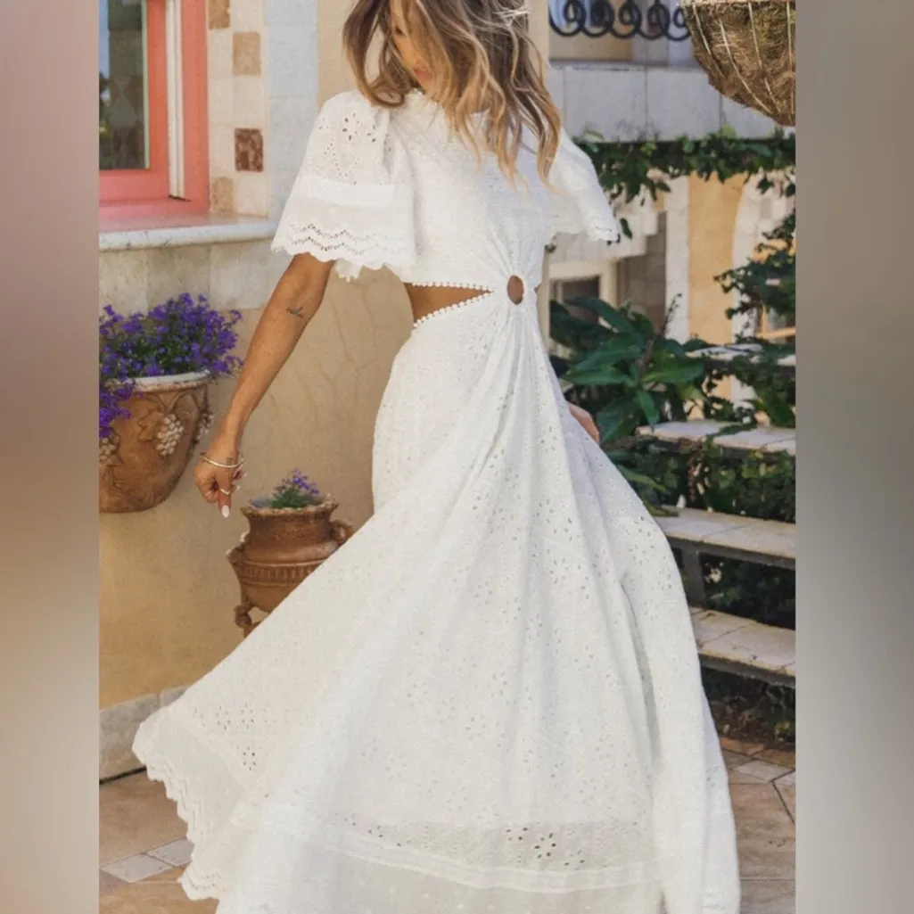 Petal & Pup MERLETTO CUT OUT MAXI DRESS WHITE Size S - Image 2