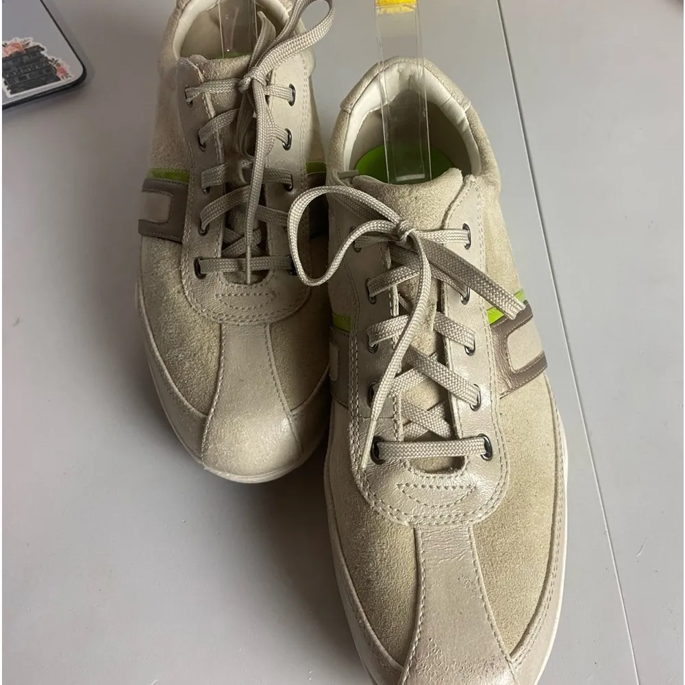 Cole Haan Nikeair Women's Size 8 Fashion Sneaker Beige Suede Green Sporty Preppy - Image 9