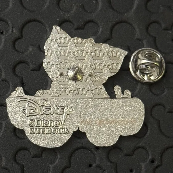 Disney Loungefly boxlunch princess sidekicks & desserts pua pig trading pin - Image 2