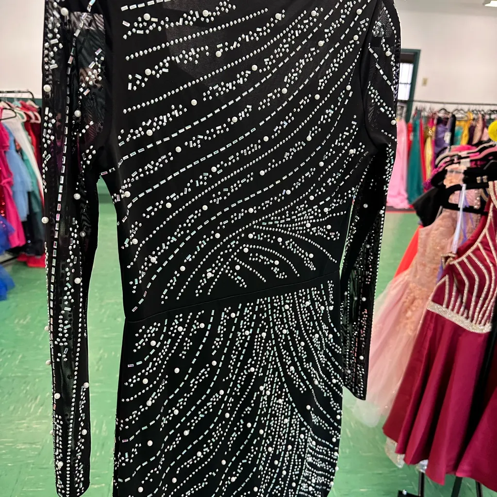 SHEIN Black and White Beaded Mini Dress - Image 2