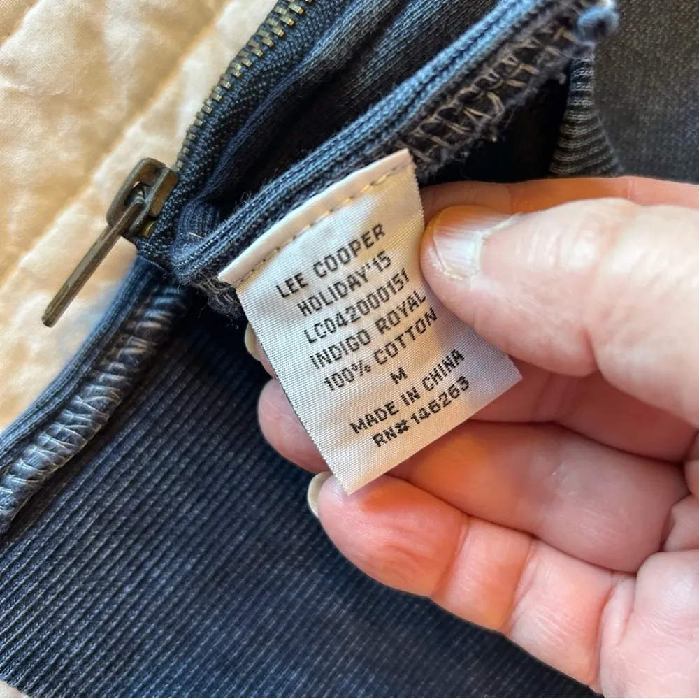 Lee Cooper Acid Washed Cropped Side Zip Sweatshirt. Size Medium. Blue - Image 9