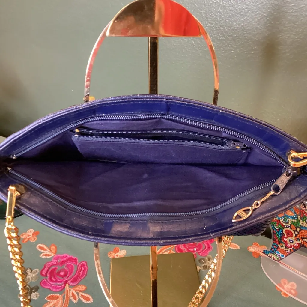 Vintage Navy Blue Marlo Metal Mesh Clutch with Gold Handle Blue - Image 4