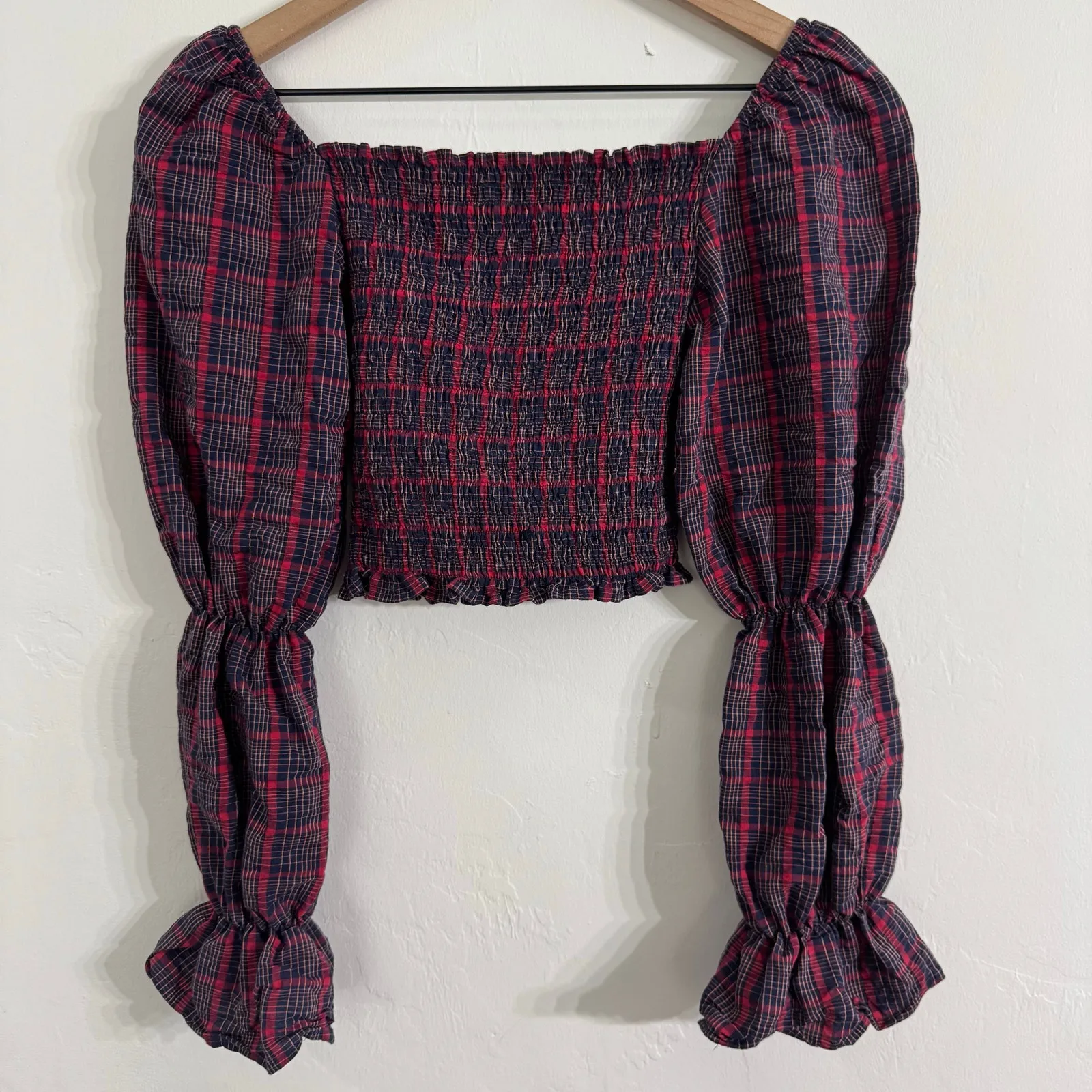 Zara Blue Red Plaid Puff Sleeve Smocked Cropped Top Size XS - Image 6
