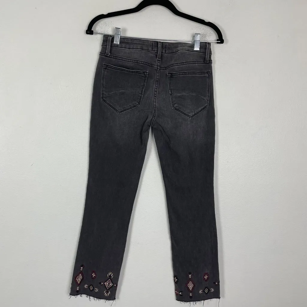 Driftwood‎ Woman's 25 Black Colette Style Aztec Embroidered Skinny Leg Jeans - Image 8