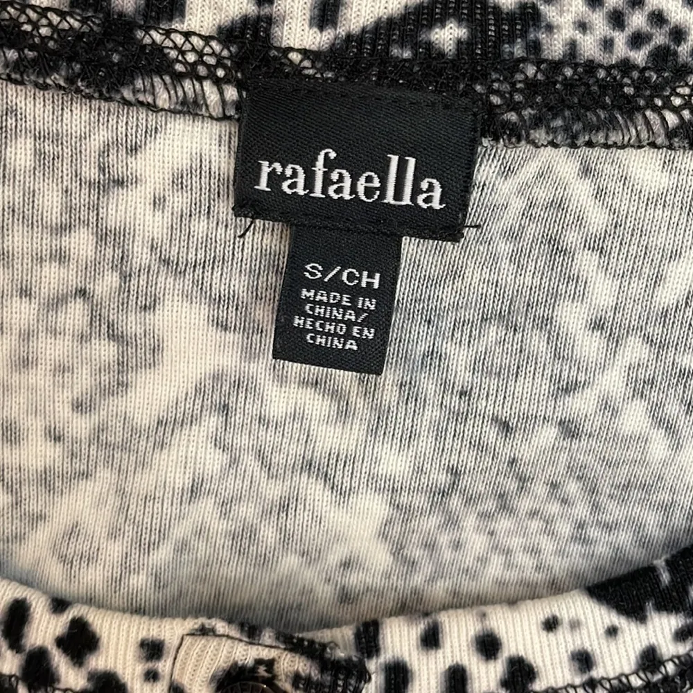 Black, White, Gray Snakeskin Cardigan Sweater Button Front 3/4 Sleeve S - Image 10