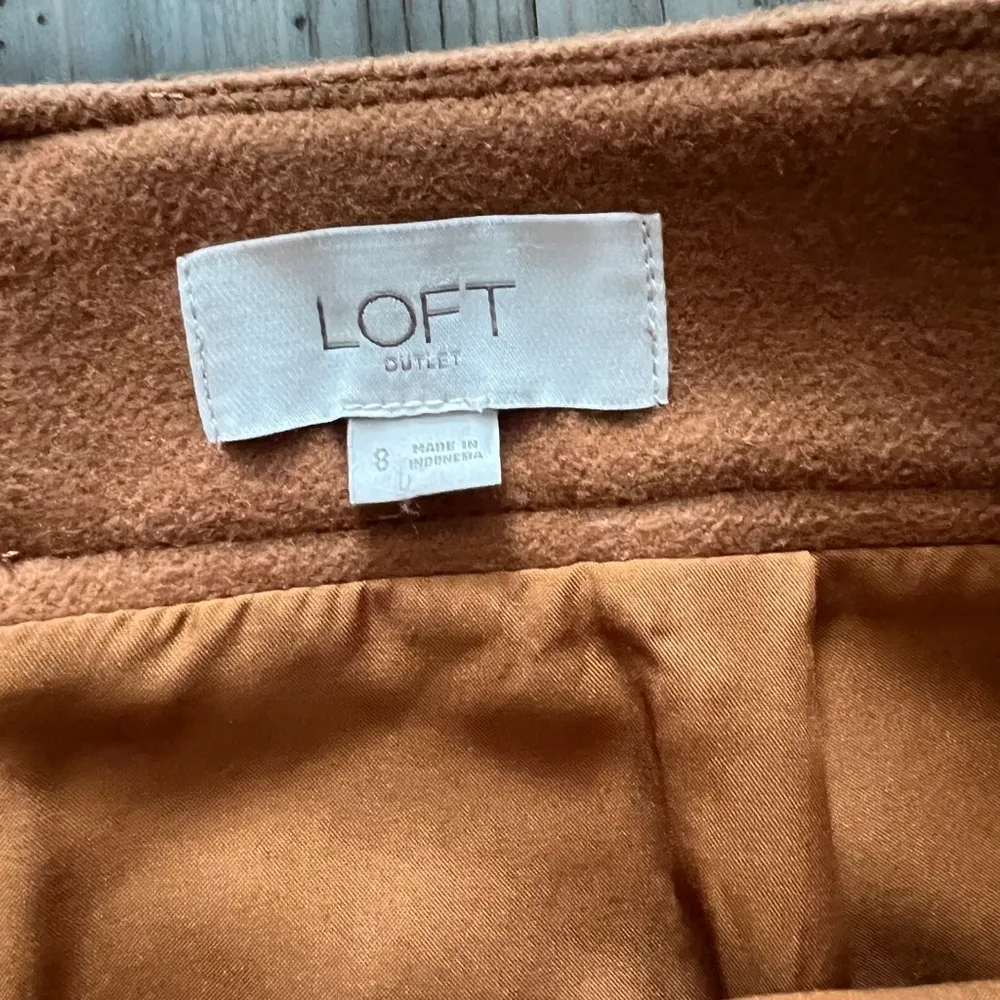 The Loft Camel Lined Secretary skirt size 8 Fall Academia Professional wool like - Image 3