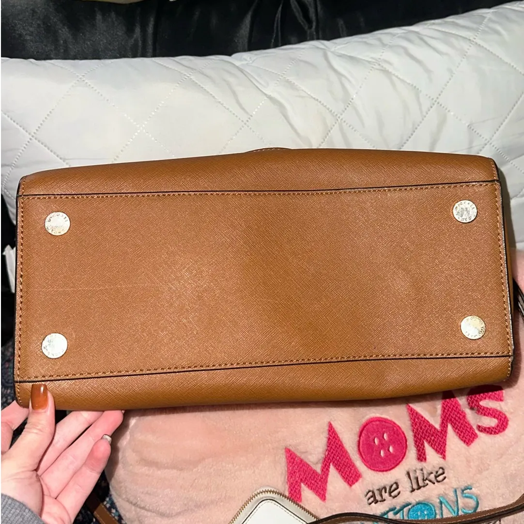 Michael Kors Purse - Image 7