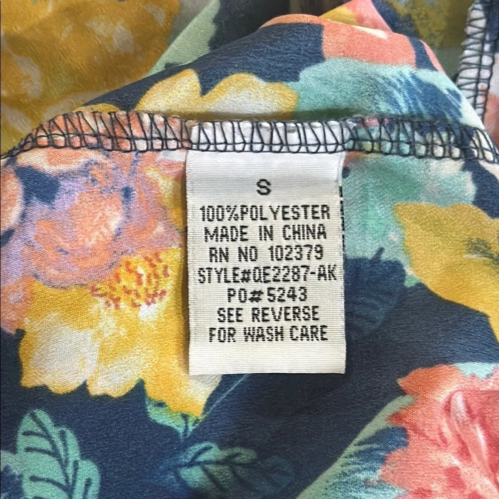 Ali & Kris Multicolor Floral Peplum Blouse - Image 4