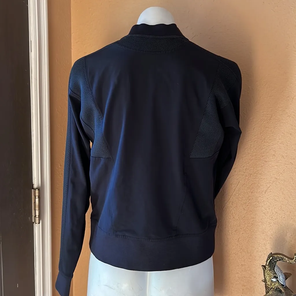 Under Armour black performance full zip jacket - Image 4