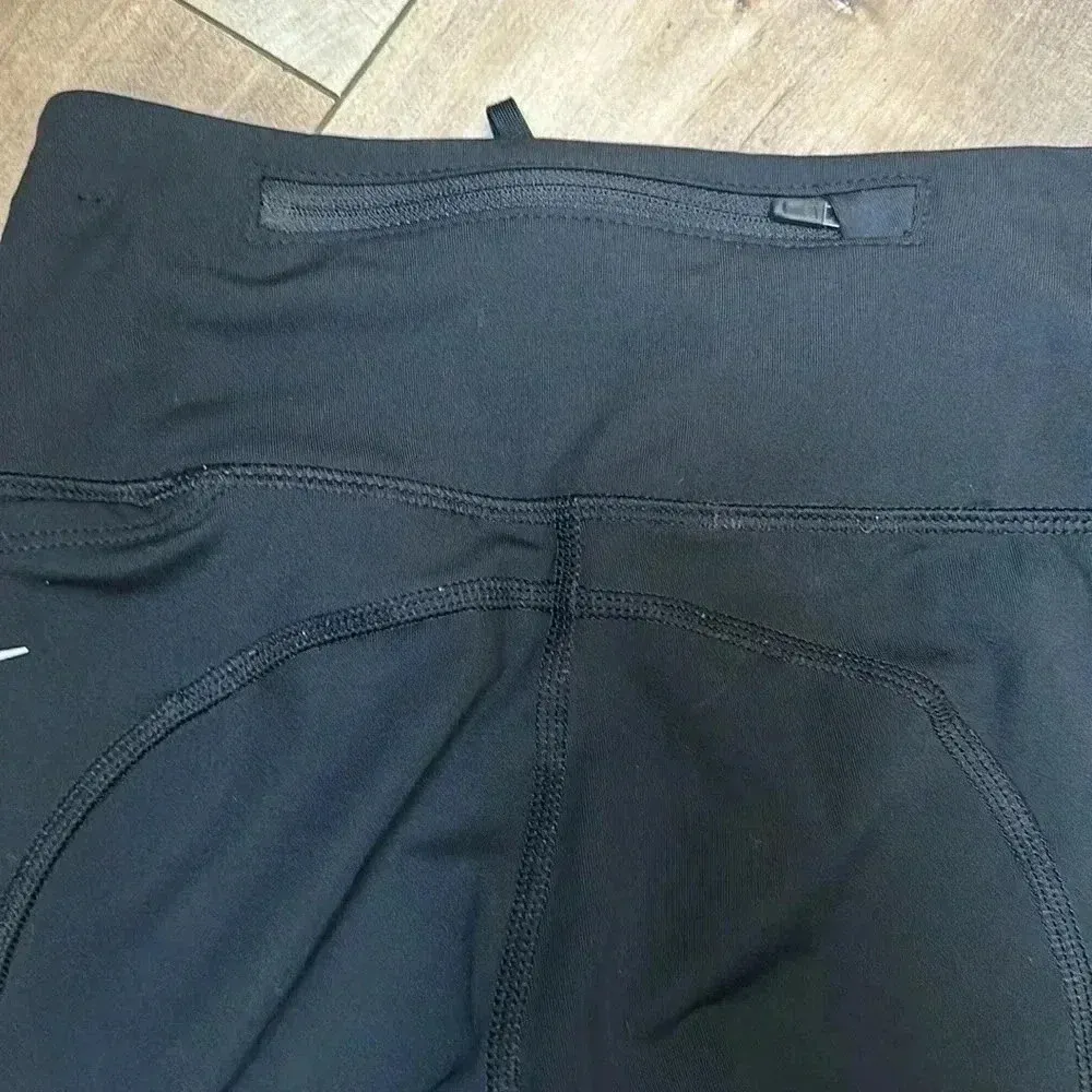 4/$25 Nike Fast Women's XS Mid-Rise Crop Running Leggings CZ9238 010 Black Sz XS - Image 14
