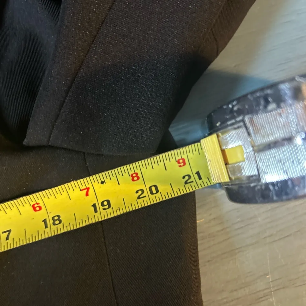 Women's Black Blazer, Size Large - Image 7