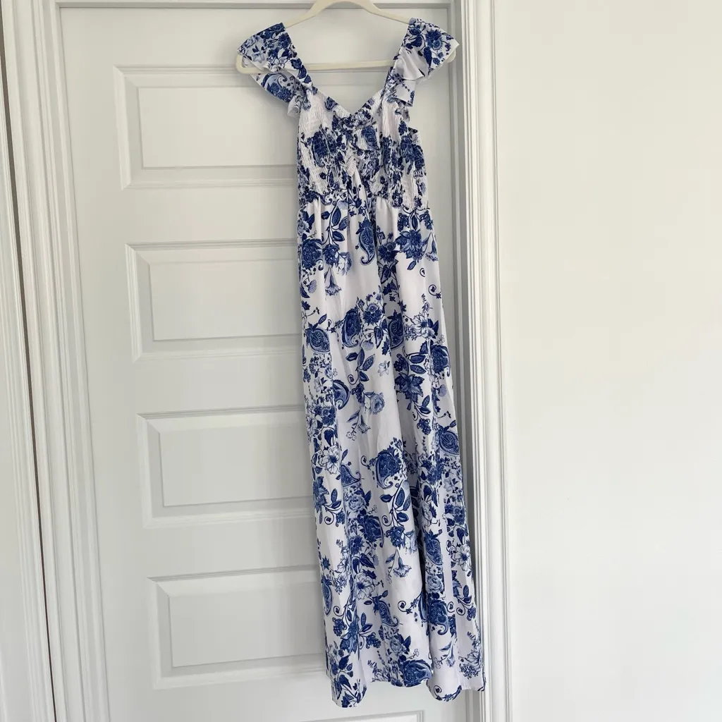 Blue and white Paisley & Floral Print Shirred Ruffle Trim Slit Thigh maxi Dress - Image 6