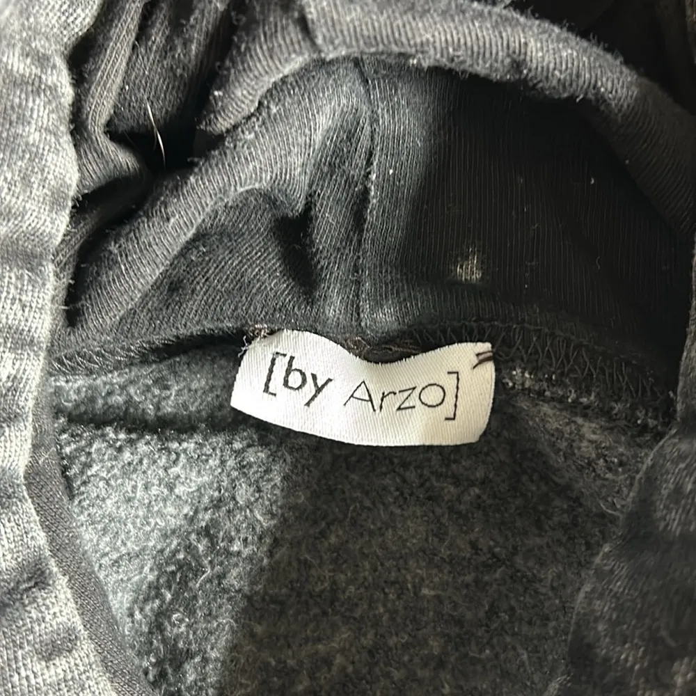 By arzo grat - Image 3