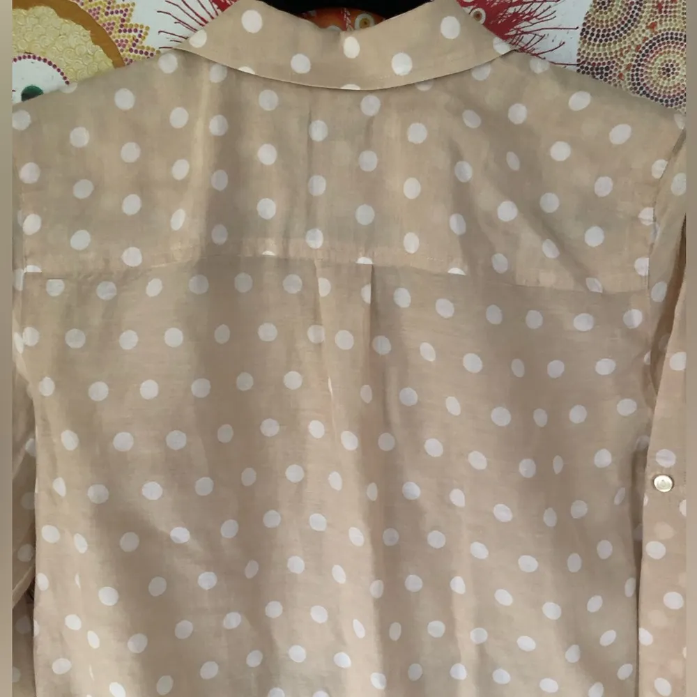 Ann Taylor Cotton/Silk Beige Polka Dot Long Sleeve Blouse S - Image 10