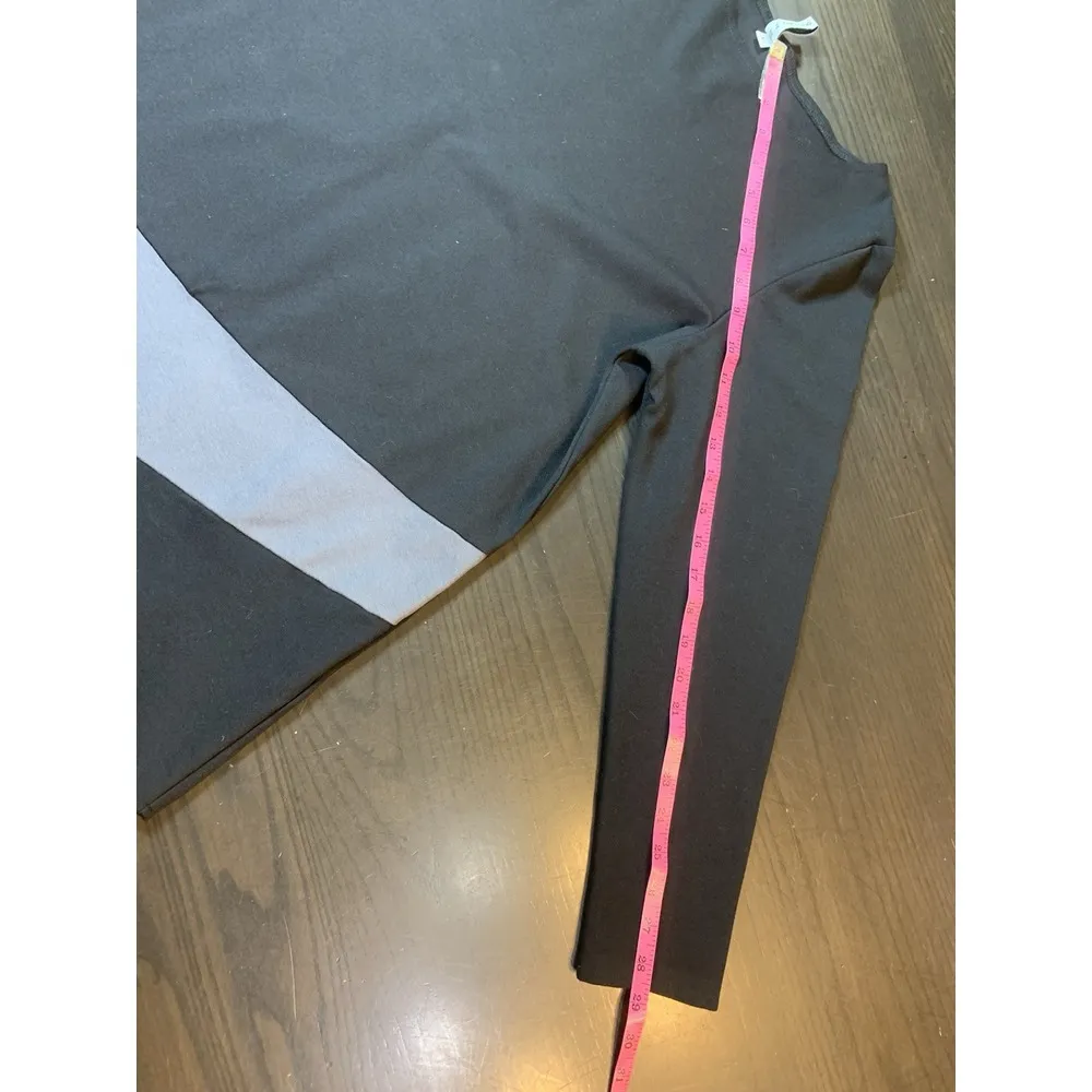 F.H. Clothing Black Asymmetric Knit Tunic Shirt Gray‎ Colorblock Women Large Art - Image 12