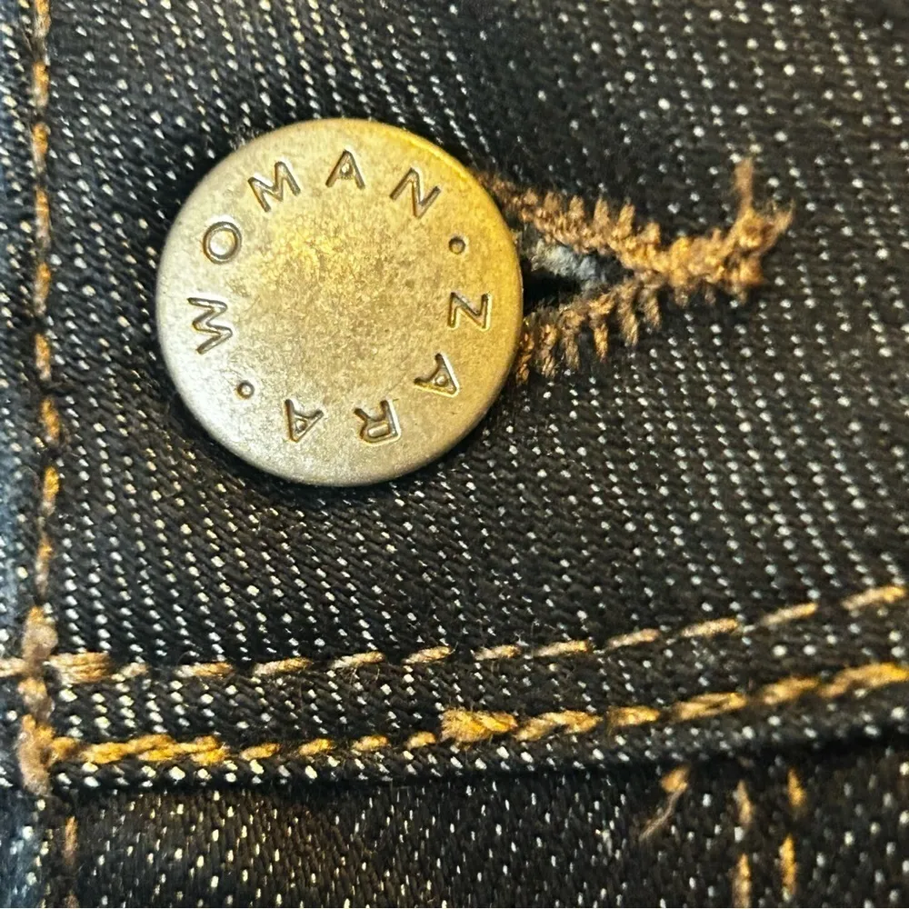 Woman ZW Mid Rise Dark Denim Cropped Slim Fit Jeans size 6 - Image 6